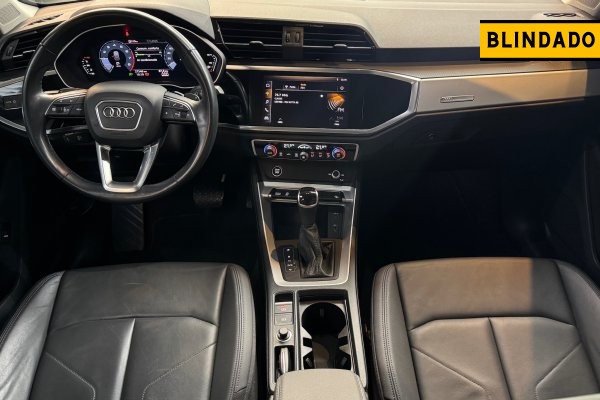 AUDI Q3 1.4 35 TFSI GASOLINA PRESTIGE PLUS S TRONIC 2020/2021